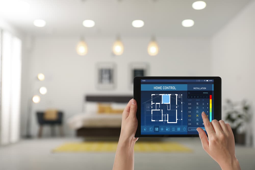 Smart home control tablet